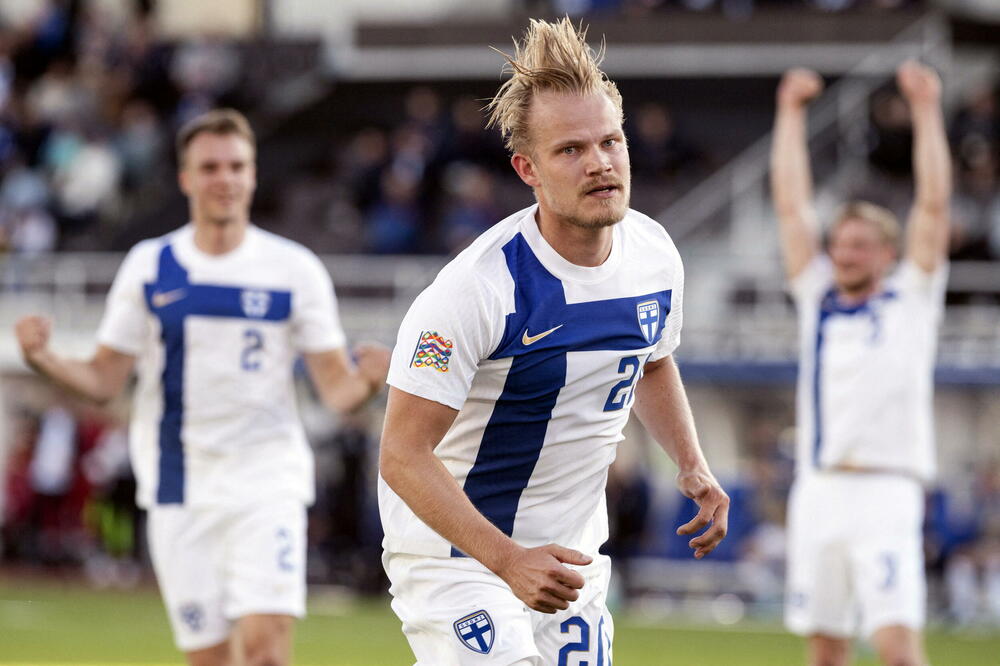 Joel Pohjanpalo slavi drugi gol, Foto: Roni Rekomaa/Lehtikuva via REUTERS