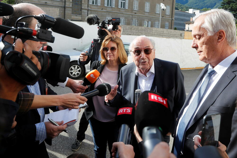 Blater dolazi na suđenje, Foto: Reuters