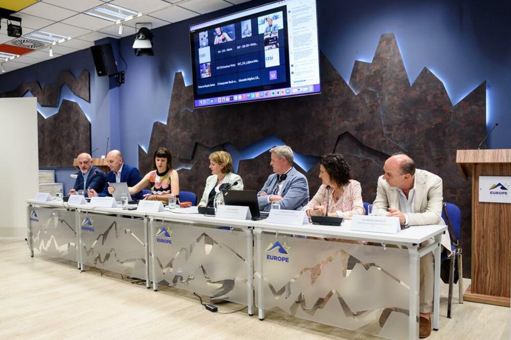 Sa konferencije, Foto: PR Centar