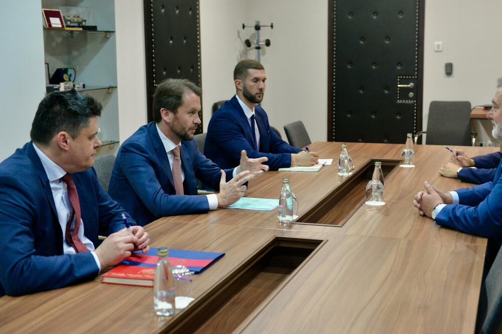 Sa sastanka, Foto: PR služba Ministarstva odbrane