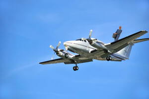 Avion bez dozvole preletio četiri države