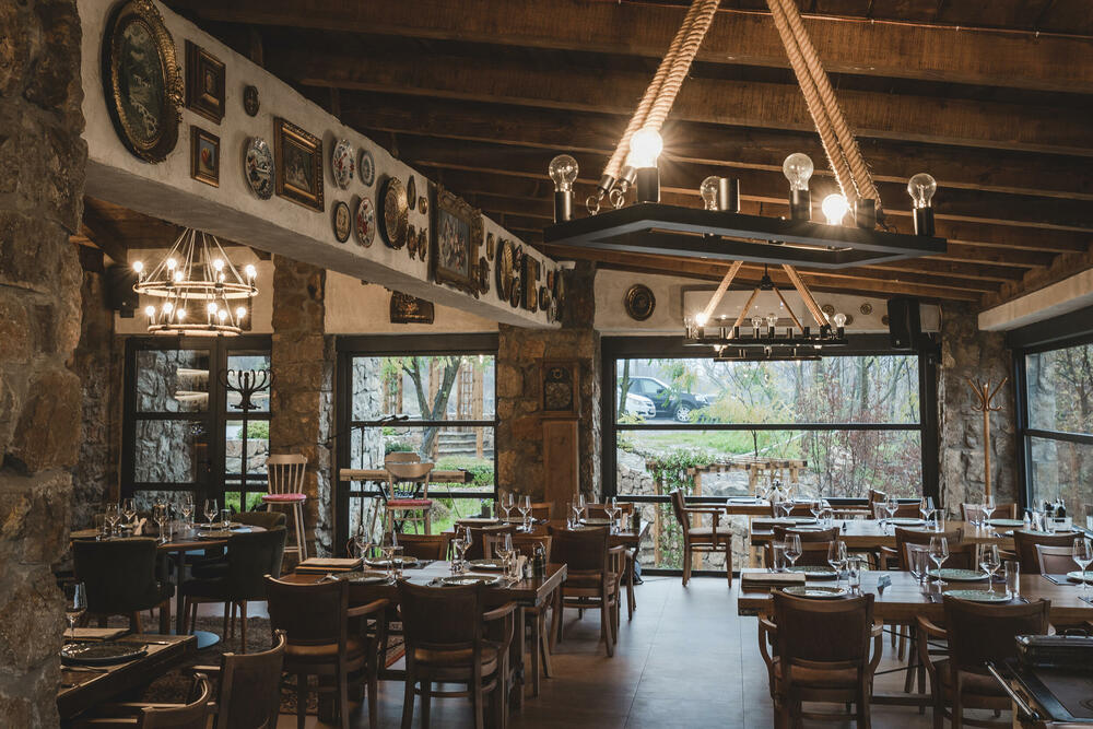 <p>Ljeto 2022. u Đedovini neće biti za pamćenje, već ono koji ćete poželjeti da vam se što prije ponovi i ponoviće se.</p>