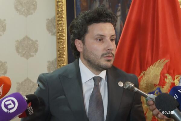 Abazović: Nešto moramo da uradimo sa sjeverom Crne Gore, država...