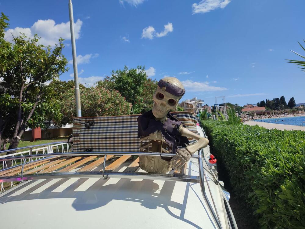 <p>Apsolutna zvijezda izložbe bio je fantastično očuvani "transporter T1" iz Srbije, u danas vrlo rijetko sačuvanoj varijanti "putara", odnosno duple putnilke kabine i tovarnog prostora sa ceradom na repu</p>