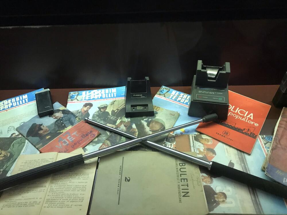 <p>Da bi se dočarao osjećaj hladnoće, skučenosti, u naletima i klaustrofobije, nisu dovoljne samo fotografije ili snimci - zaista je potrebno proći kroz hodnike i 24 sobe</p>