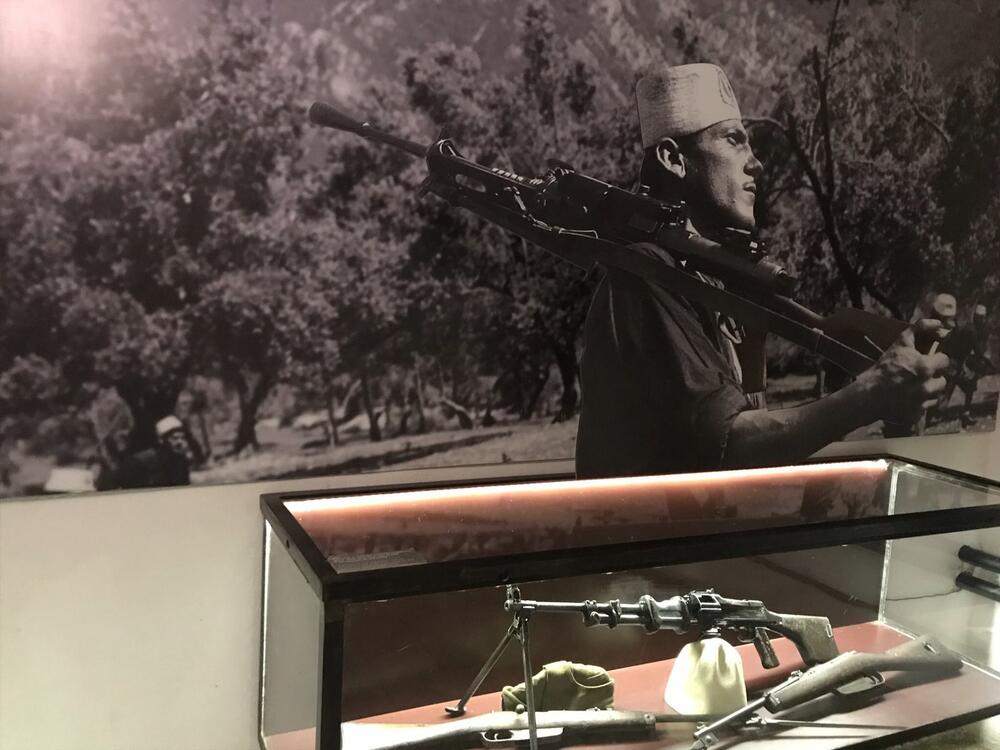 <p>Da bi se dočarao osjećaj hladnoće, skučenosti, u naletima i klaustrofobije, nisu dovoljne samo fotografije ili snimci - zaista je potrebno proći kroz hodnike i 24 sobe</p>