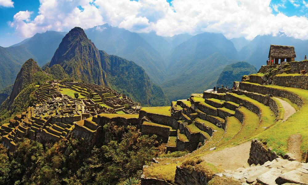 <p>Knjigu završavamo kratkom istorijom bicikala, Olimpijskim sportovima ali i nekim od najluđih modnih trendova.</p>