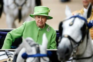 Kraljica Elizabeta postala drugi najdugovječniji monarh u istoriji