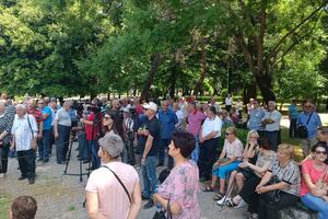 Penzioneri protestovali u Podgorici: "Pripadamo najugroženijoj...