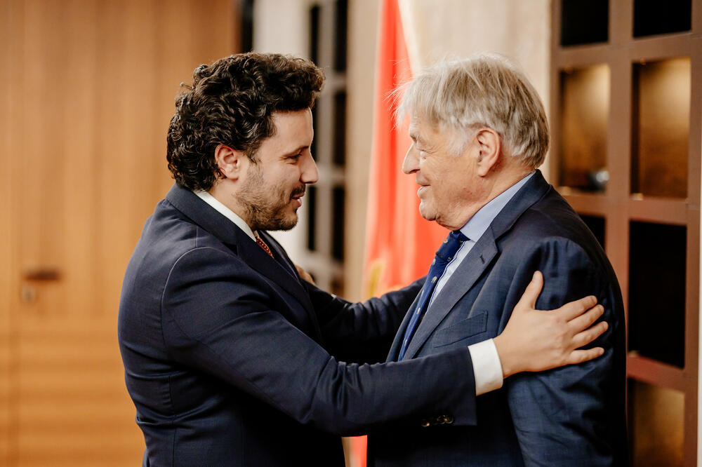 Abazović i princ Nikola, Foto: Vlada Crne Gore