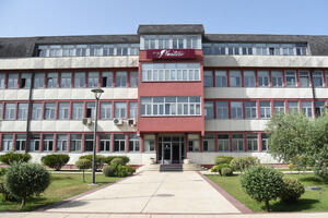 Tuzi uzele 540.000, počela isplata zarada