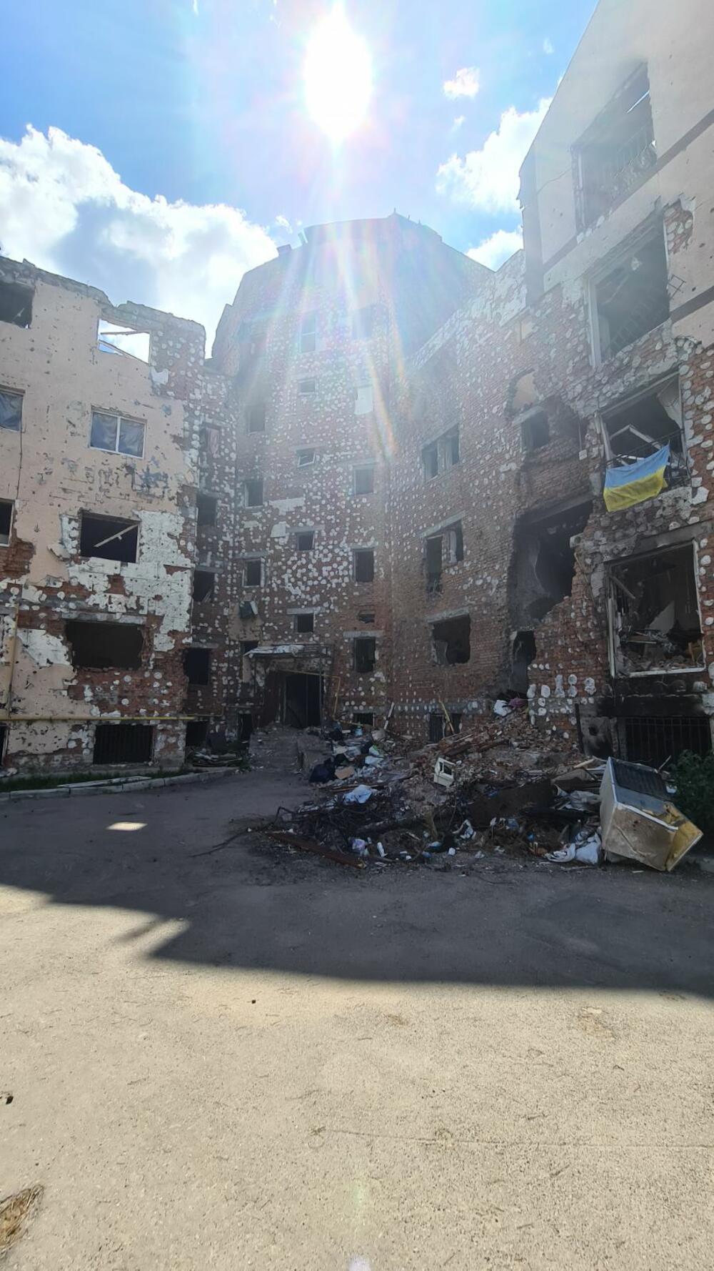 <p>Grad u blizini Kijeva doživio je ogromna oštećenja tokom sukoba ukrajinske i ruske vojske nakon ruske agresije na Ukrajinu</p>