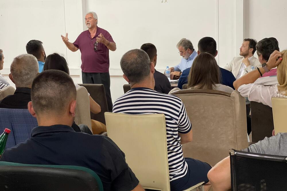 Sa sastanka, Foto: Prava Crna Gora