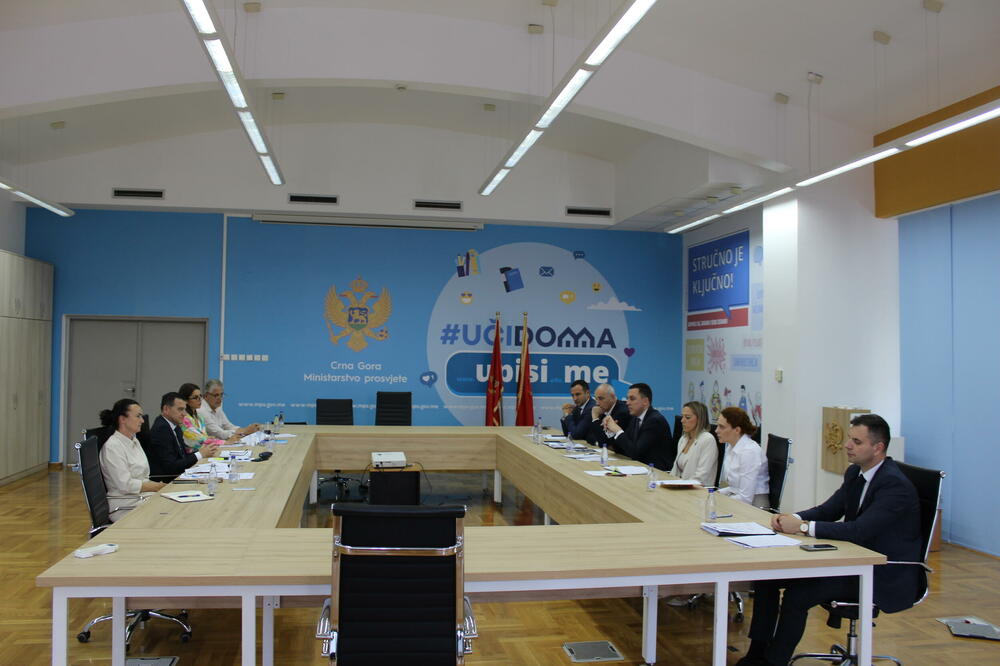 Sa sastanka, Foto: Ministarstvo prosvjete