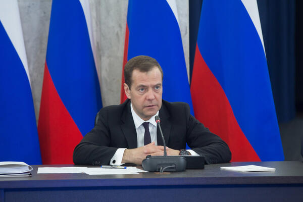 Medvedev: Ukrajina bi kao država mogla da nestane sa mape