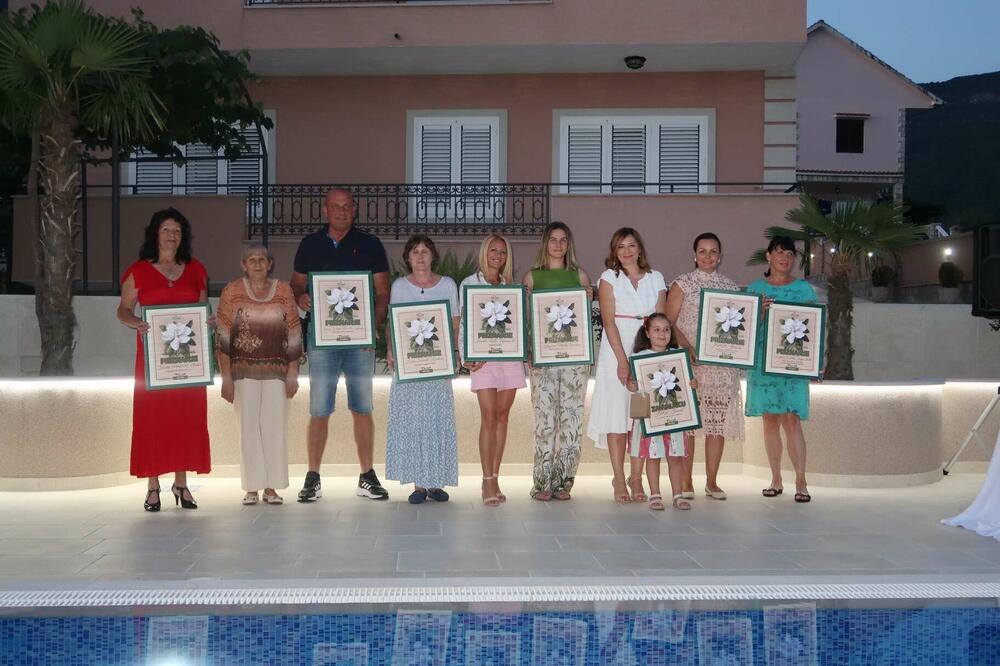 Sa ceremonije dodjele priznanje, Foto: TO Tivat