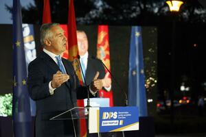 Đukanović o Vladi: Važno je što DPS ima kontrolne mehanizme za ono...