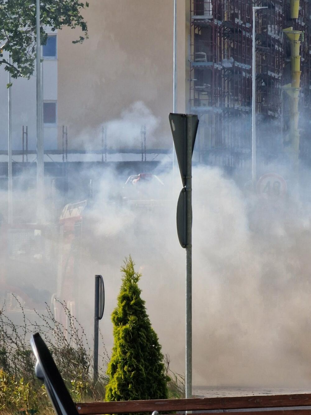 <p>Prema nezvaničnim informacijama iz podgoričke Službe zaštite i spašavanja "Vijestima" je saopšteno da su o slučaju obavijestili Upravu policije</p>