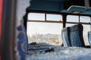 Vozaču autobusa koji je sletio sa puta u Bugarskoj određeno...