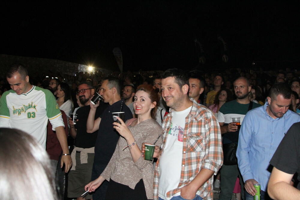 <p>Boje domaće scene druge večeri festivala branio je kolašinski "Rudolf", grupa koja je u gradu pod Trebjesom – svoja na svome</p>