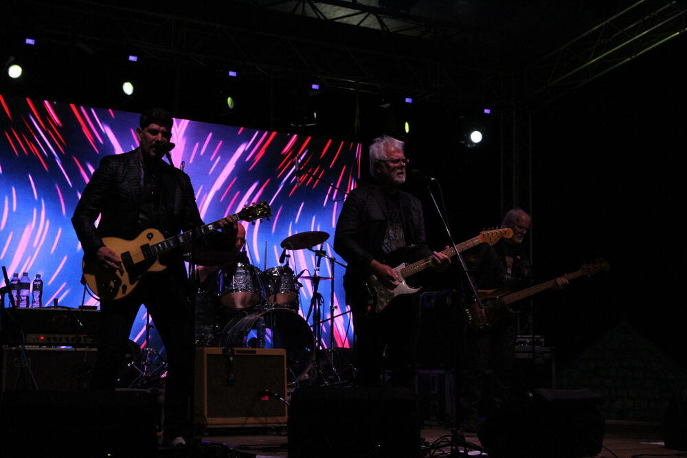 <p>Boje domaće scene druge večeri festivala branio je kolašinski "Rudolf", grupa koja je u gradu pod Trebjesom – svoja na svome</p>