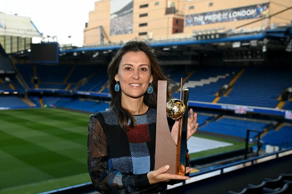 Voyaga etgan ayollar porno video