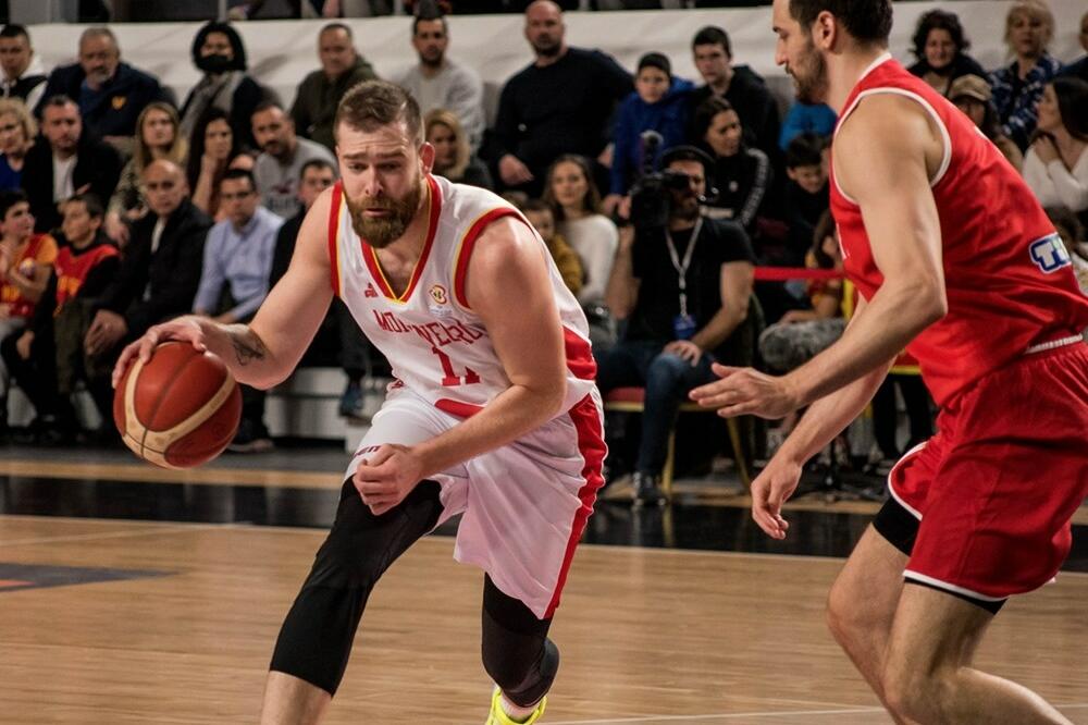 Vjeruje da Crna Gora može da zaprijeti Francuskoj sa nižom petorkom: Nemanja Radović, Foto: fiba
