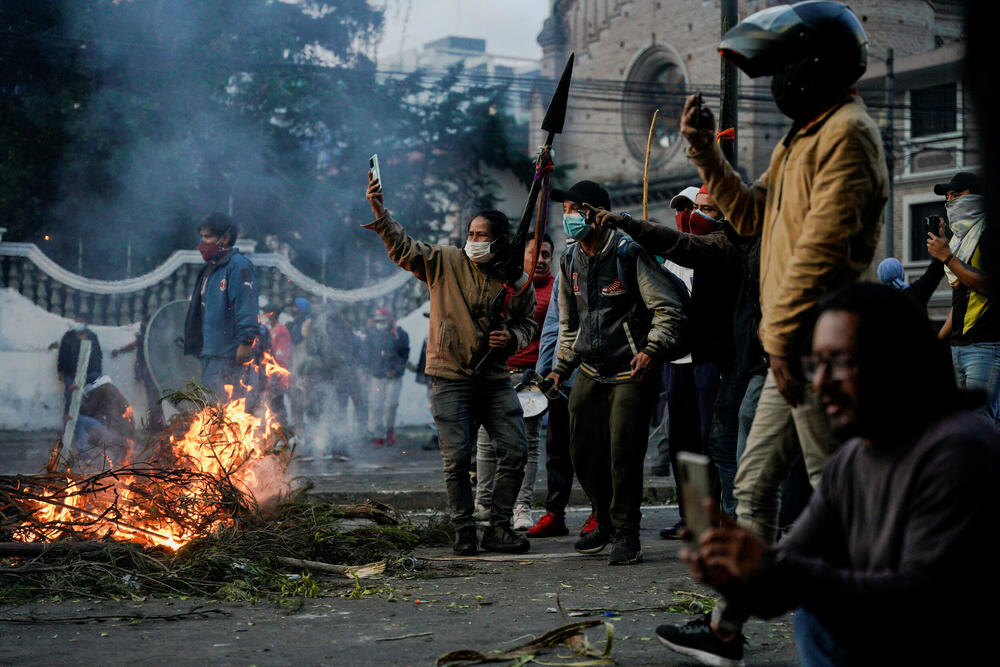 <p>U sukobima je povrijeđeno oko 90 civila i 100 pripadnika snaga sigurnosti</p>