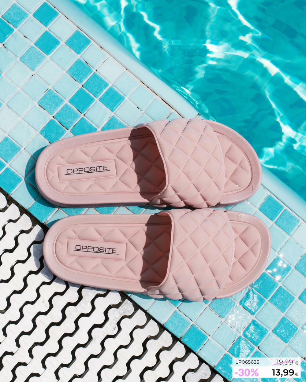 <p>Vreli ljetnji popusti su počeli! iskoristite ove fenomenalne akcije za kompletiranje svog plažnog outfita, za predstojeće svečanosti, za odlazak na posao, i mnoge druge prilike – dok uz sve to vaš porodični budžet “cvjeta”!</p>