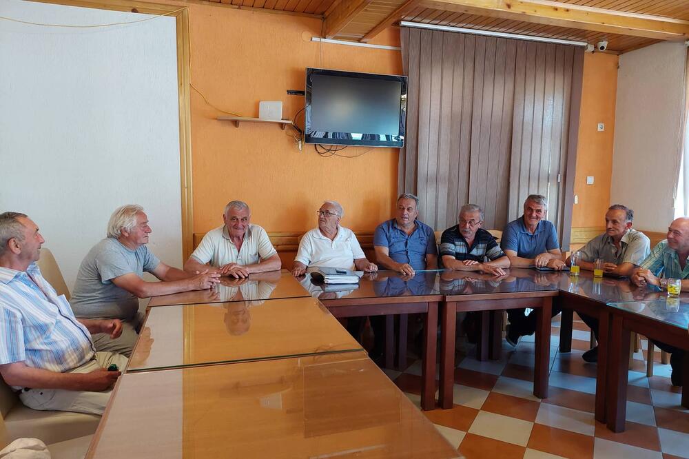 Sa današnjeg sastanka penzionera, Foto: Penzioneri sa sjevera