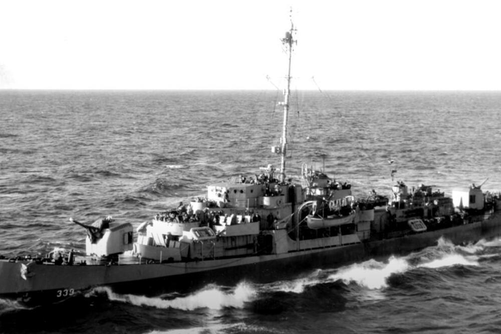 Brod USS Samuel B Roberts, Foto: Printscreen YouTube/ Drachinifel