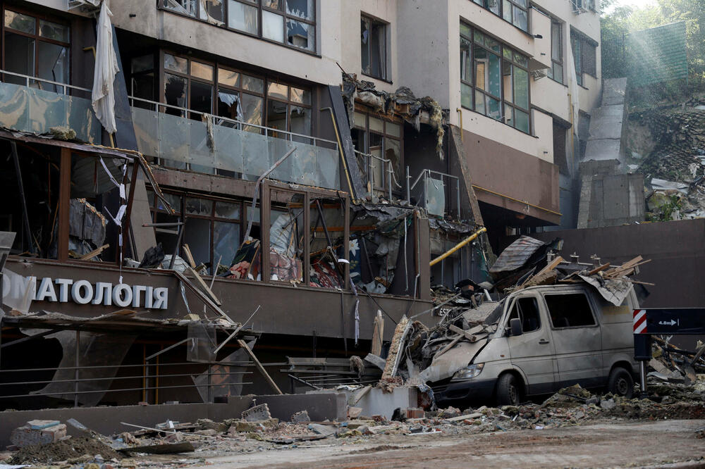 Detalj iz granatiranog Okruga Ševčenkovski, Foto: Reuters