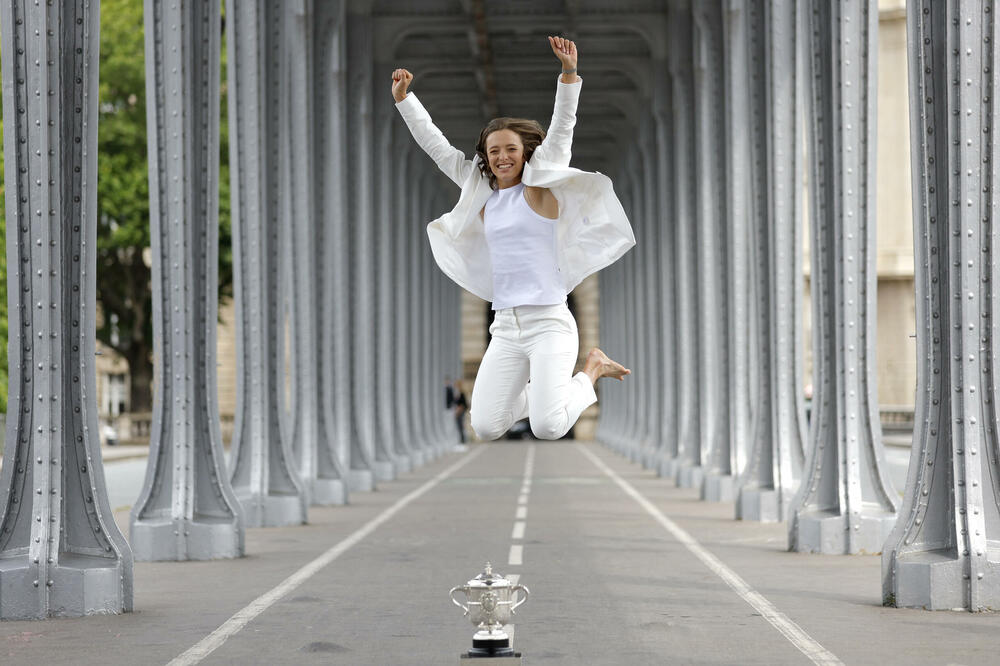 Iga Svjontek je osvojila Rolan Garos, sad napada Vimbldon, Foto: Reuters