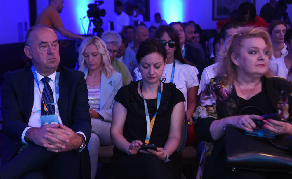 <p>Predsjednica Skupštine kazala da se do kraja proljećnjeg zasijedanja može očekivati da Parlament vjerovatno "isporuči određene rezultate", kada je u pitanju izbor članova Sudskog savjeta i drugih imenovanja</p>