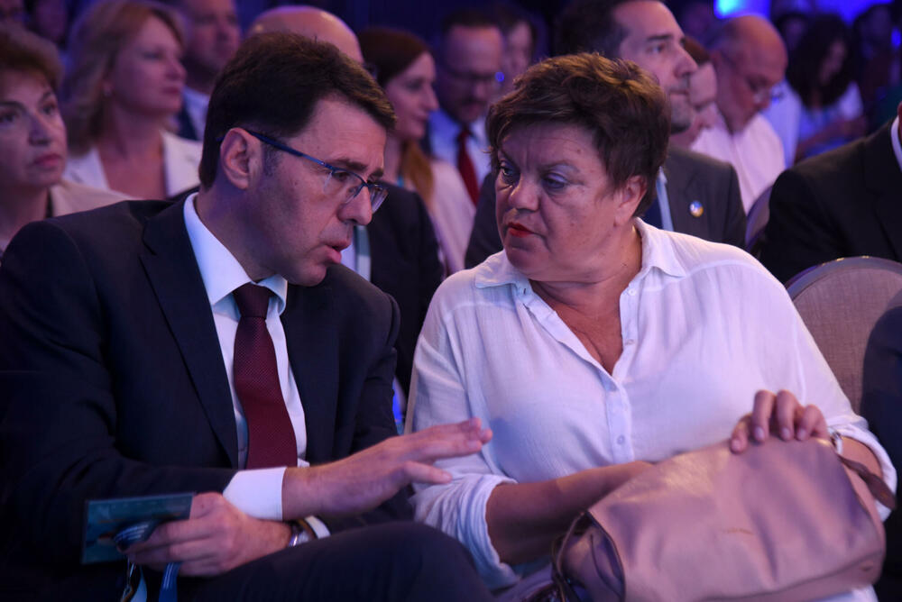 <p>Predsjednica Skupštine kazala da se do kraja proljećnjeg zasijedanja može očekivati da Parlament vjerovatno "isporuči određene rezultate", kada je u pitanju izbor članova Sudskog savjeta i drugih imenovanja</p>