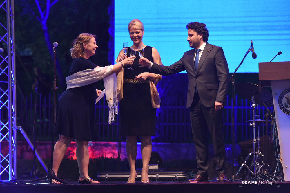 <p>Prijemu su prisustvovali premijer Dritan Abazović i predsjednica Skupštine Danijela Đurović</p>