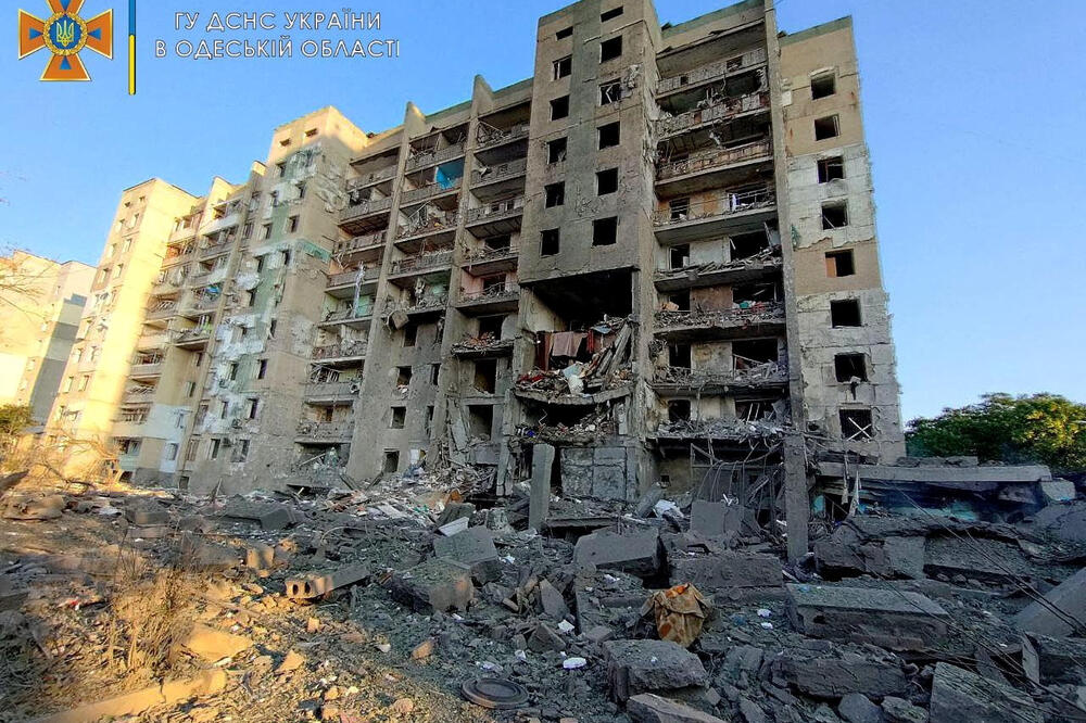 Uništene zgrade u Bilgorod-Dnjistrovskom, Foto: Reuters