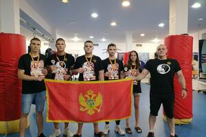 Matiji pehar za najboljeg seniora, Teofani za uzrast mlađih...