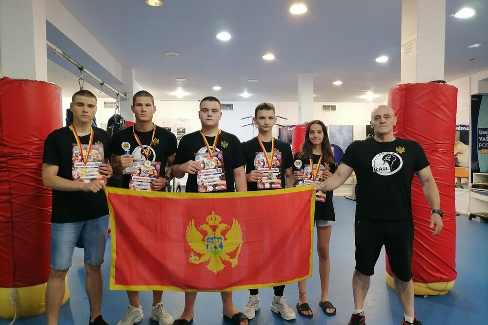 Dva pehara za najbolje pripala Radu, Foto: KBK Rad