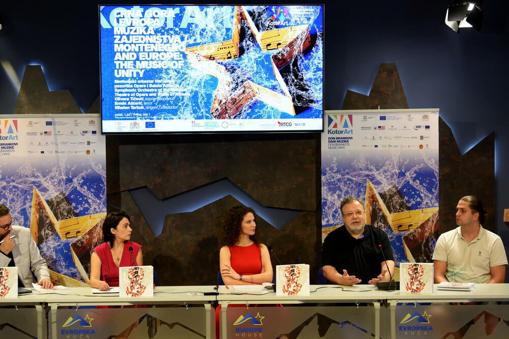 Martinović, Janović, Tičević, Tarbuk i Ašćerić na konferenciji za medije, Foto: BORIS PEJOVIC