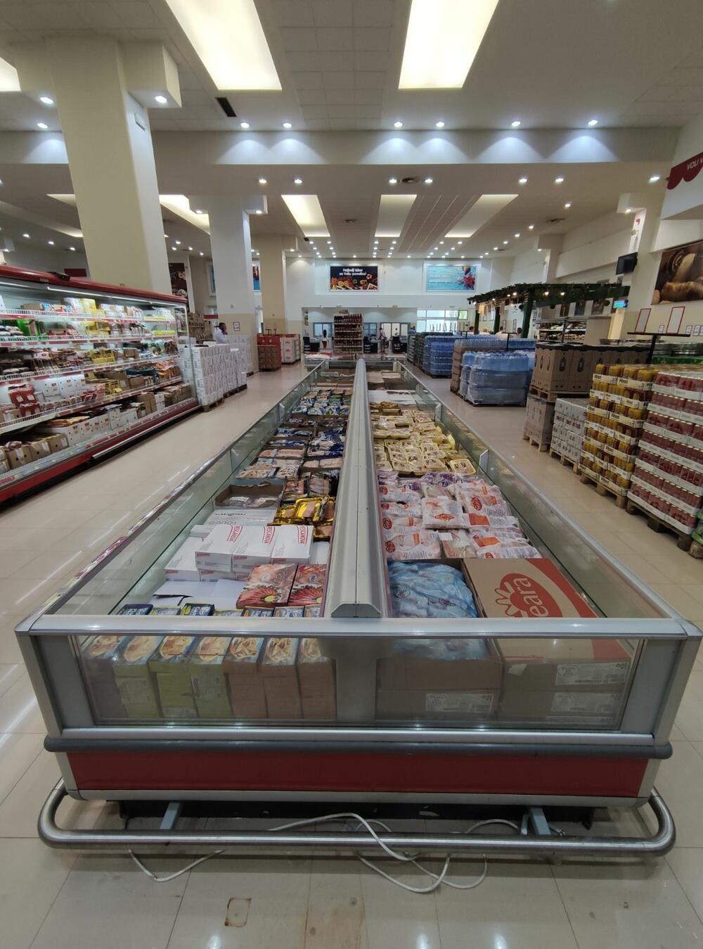 <p>HORECA kupcima je omogućen širok asortiman koji broji preko 4000 artikala, po najpovoljnijim cijenama na tržištu</p>