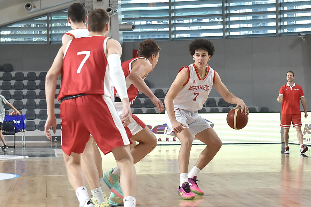 Luka Bogavac je bio najefikasniji sa 20 poena, Foto: KSCG