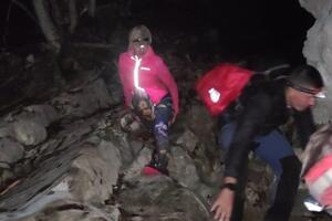 Pripadnici GSS pronašli turiste koji su bili zaglavljeni u stijeni...