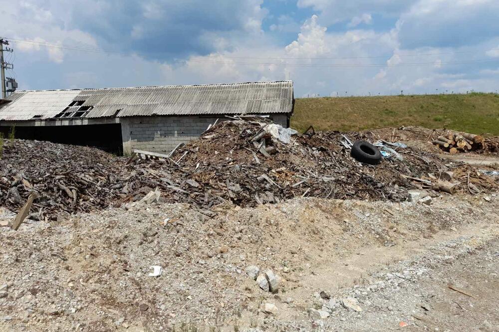 Nova deponija raste, niko ništa ne preduzima, Foto: Goran Malidžan