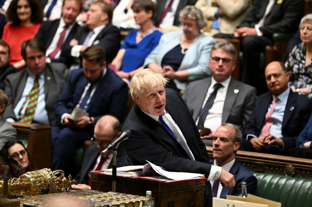 Džonson tokom govora pred poslanicima Donjeg doma britanskog Parlamenta, Foto: Reuters