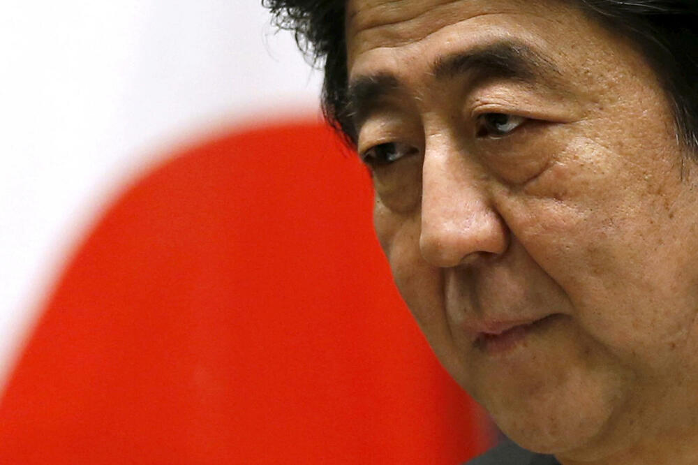 Abe, Foto: Reuters
