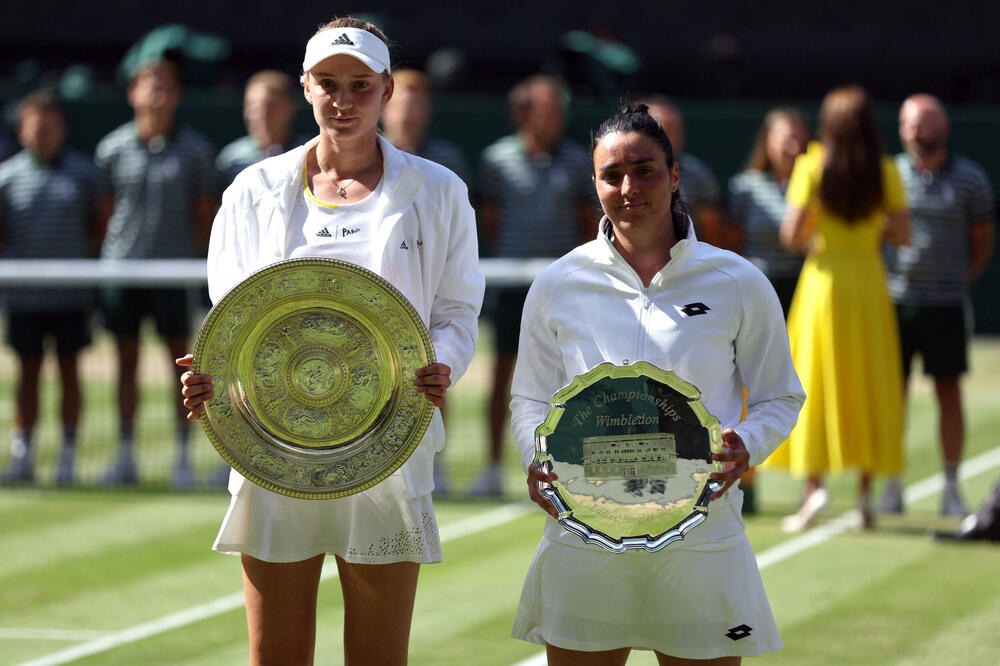 Jelena Ribakina je trebalo da bude peta, sada je na toj poziciji Ons Žabur, Foto: Reuters/Matthew Childs