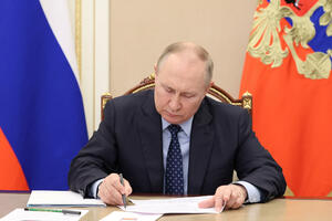 Putin potpisao uredbu da se Ukrajincima omogući dobijanje ruskog...
