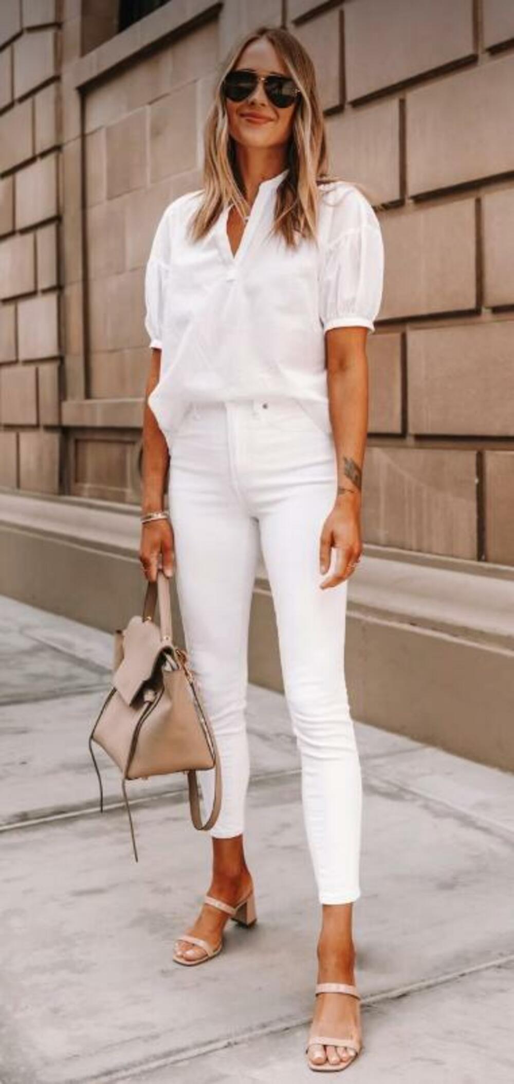 bijela odjeća