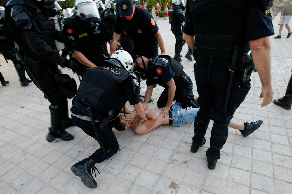 <p>U Nikšiću su danas održana dva skupa povodom Dana državnosti</p>